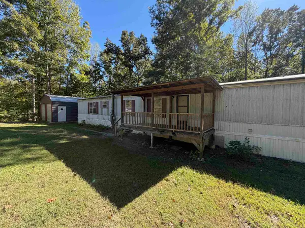 340 MT COMFORT RD, Savannah, TN 38372