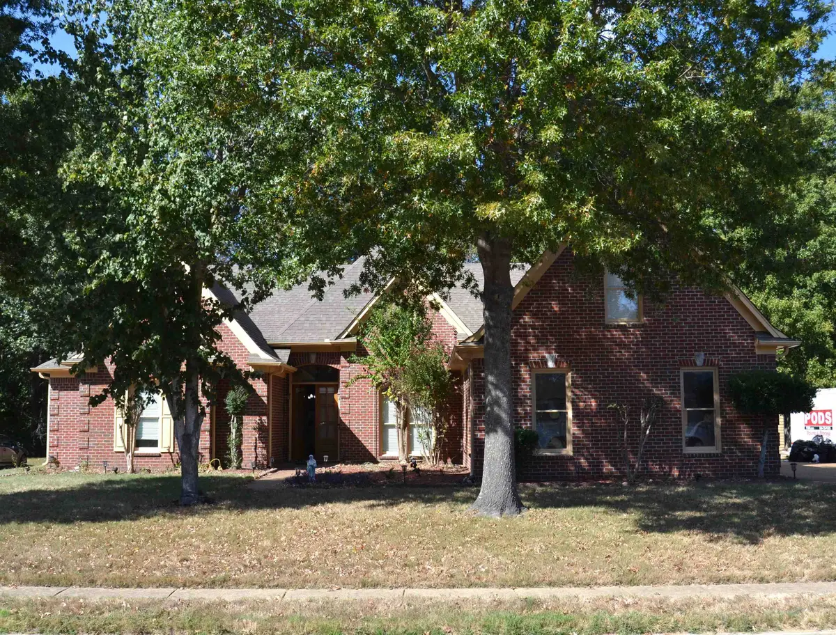9160 HUNTINGTON OAK DR, Cordova, TN 38016 - #1