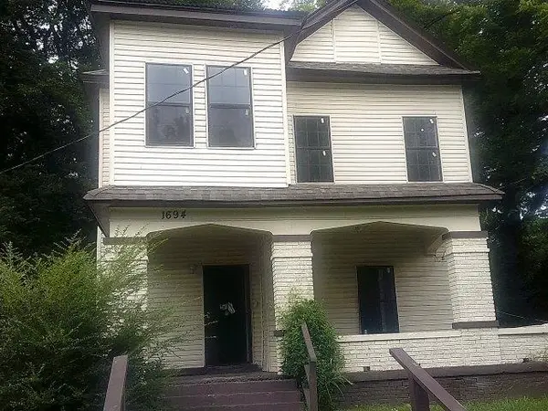 1694 WALKER AVE, Memphis, TN 38114