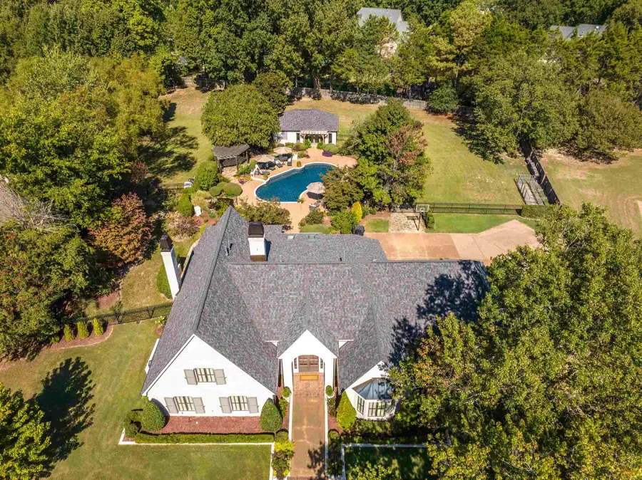 9504 FOX HILL CIR N, Germantown, TN 38139 - #2