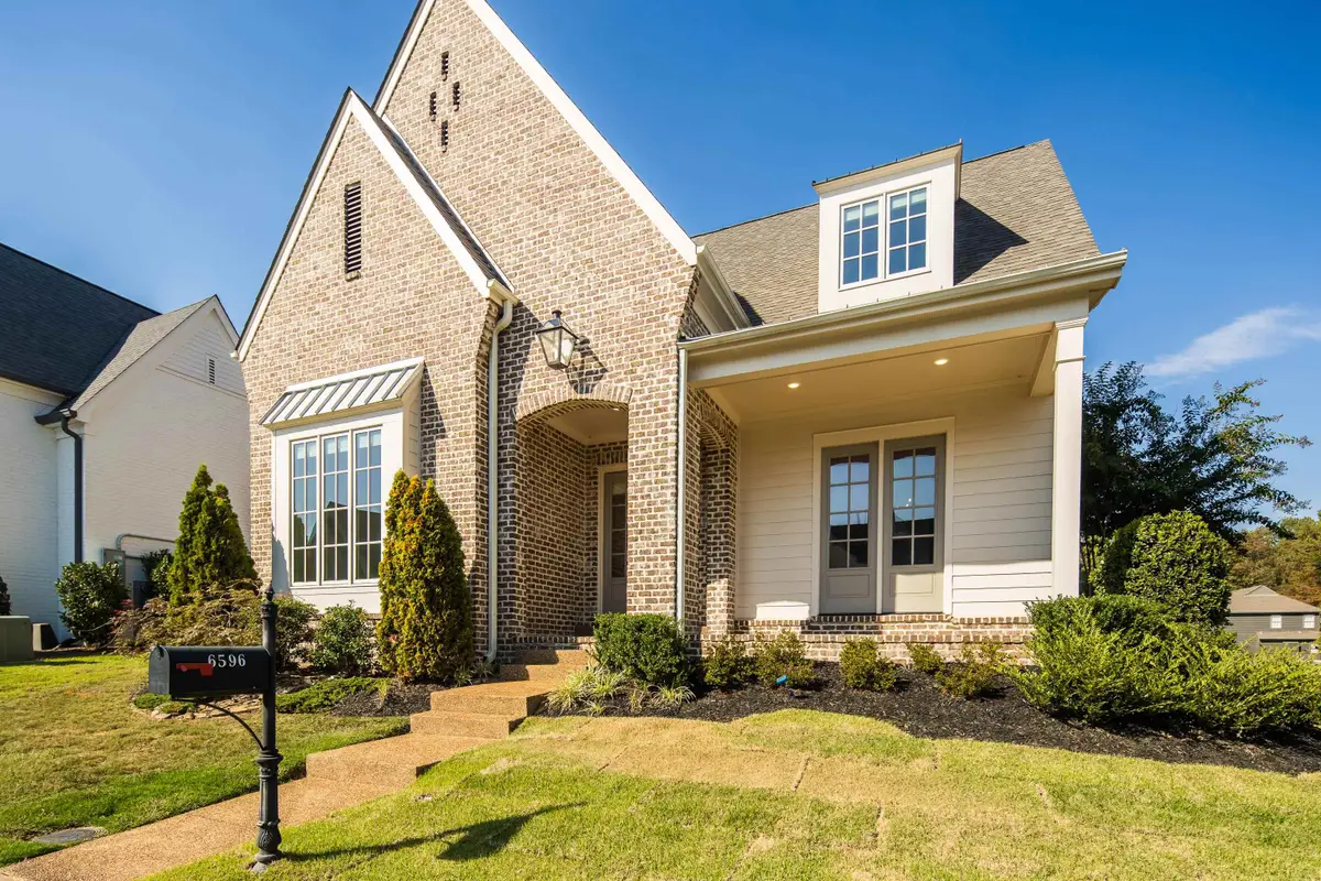 6596 CORINNE OAK CV, Memphis, TN 38119 - #1