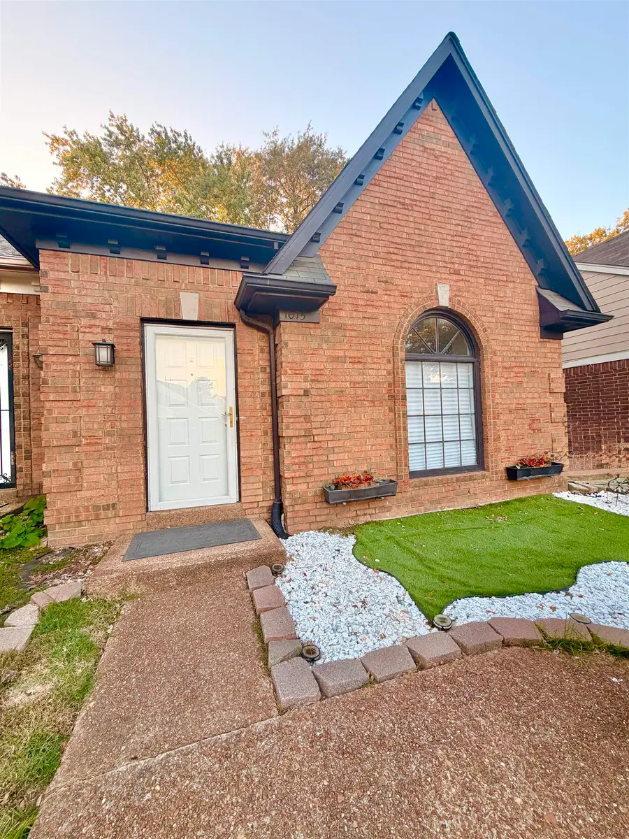 1615 OLD MILL STREAM DR, Cordova, TN 38016 - #2