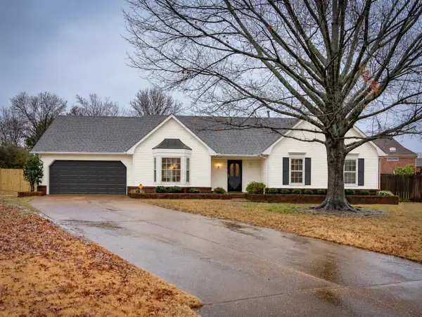 4944 BARRINGTON CV, Memphis, TN 38125