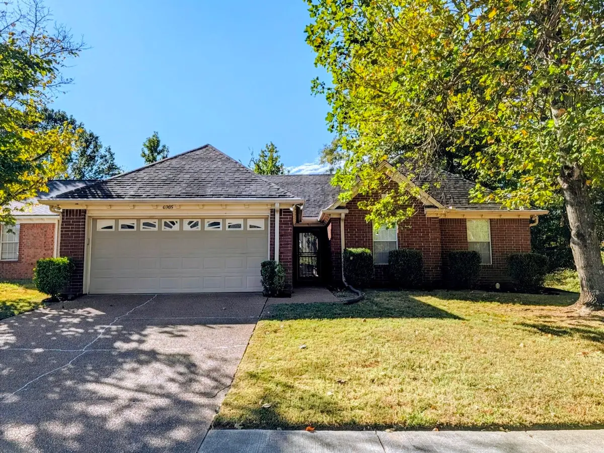6985 PRESMOND DR, Cordova, TN 38018 - #1