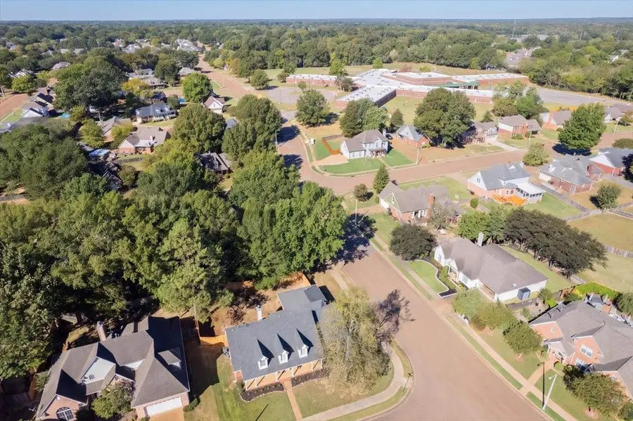 1005 TARA WOODS DR, Collierville, TN 38017 - #2