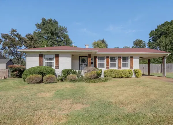 1326 WALTON DR, Memphis, TN 38117