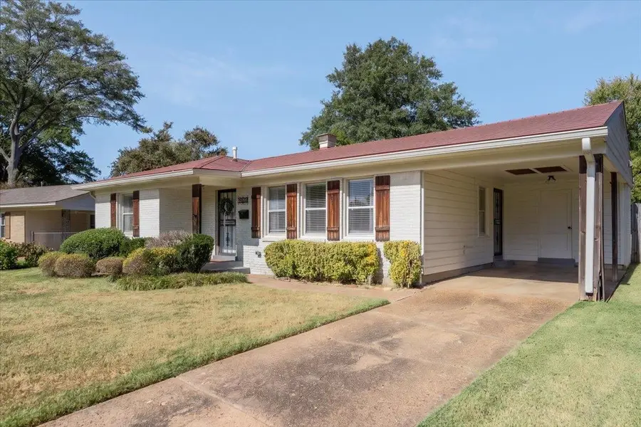 1326 WALTON DR, Memphis, TN 38117 - #3