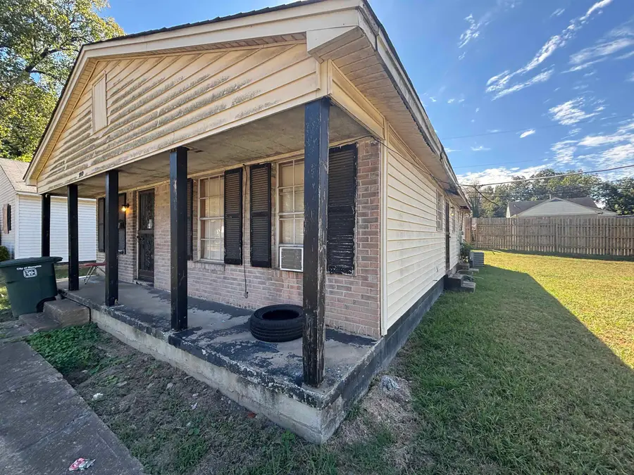 2159 BROWN AVE, Memphis, TN 38108 - #2