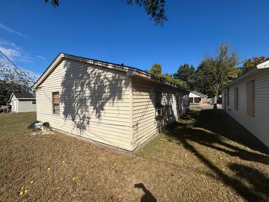 2159 BROWN AVE, Memphis, TN 38108 - #3