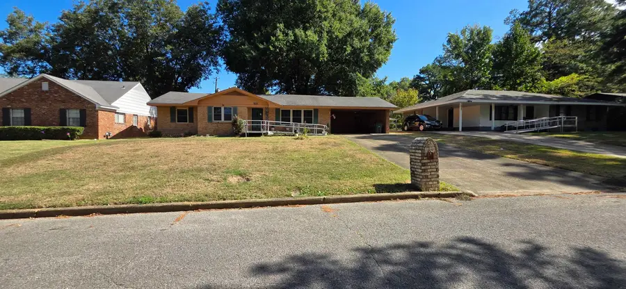 5152 SCHUTT RD, Memphis, TN 38116 - #2