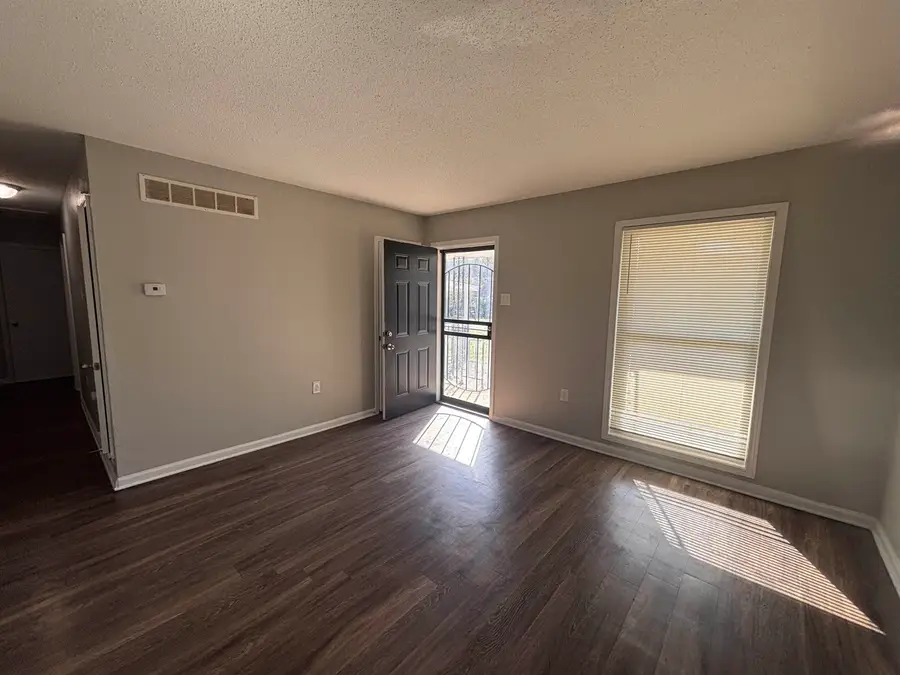 4278 MIKEWOOD CV, Memphis, TN 38128 - #2