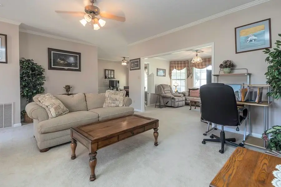 3573 E SKYLIGHT DR E, Bartlett, TN 38135 - #3