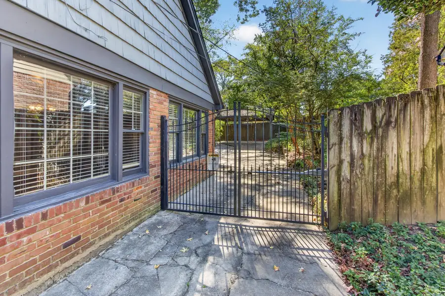 5185 MARY STARNES DR, Memphis, TN 38117 - #3
