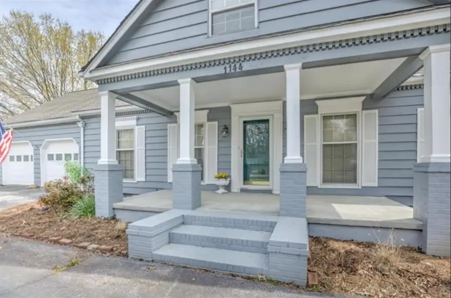 1144 E CRESTWOOD DR E, Memphis, TN 38119 - #2