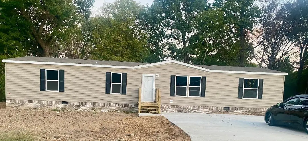 650 DAWSON RD, Brighton, TN 38011 - #1