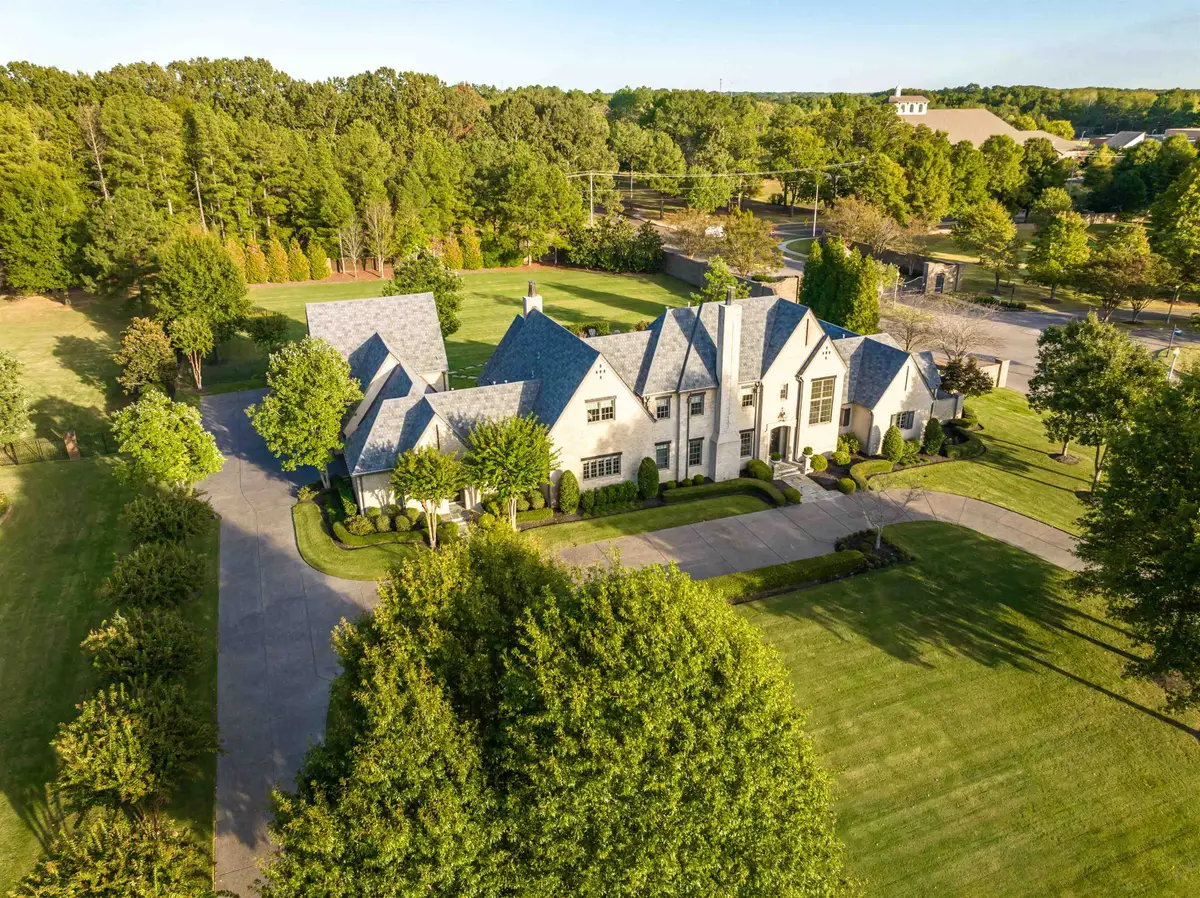 206 DUBRAY MANOR DR, Collierville, TN 38017 - #1