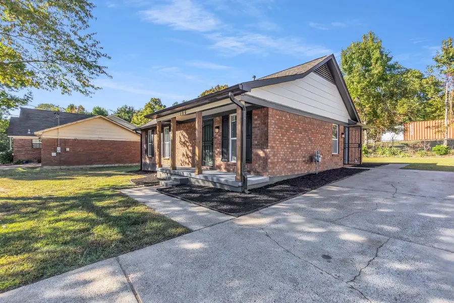 196 W FAIRWAY AVE, Memphis, TN 38109 - #3