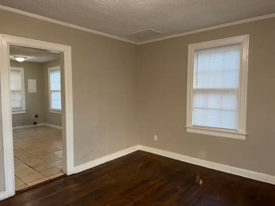 411 S FENWICK RD, Memphis, TN 38111 - #2