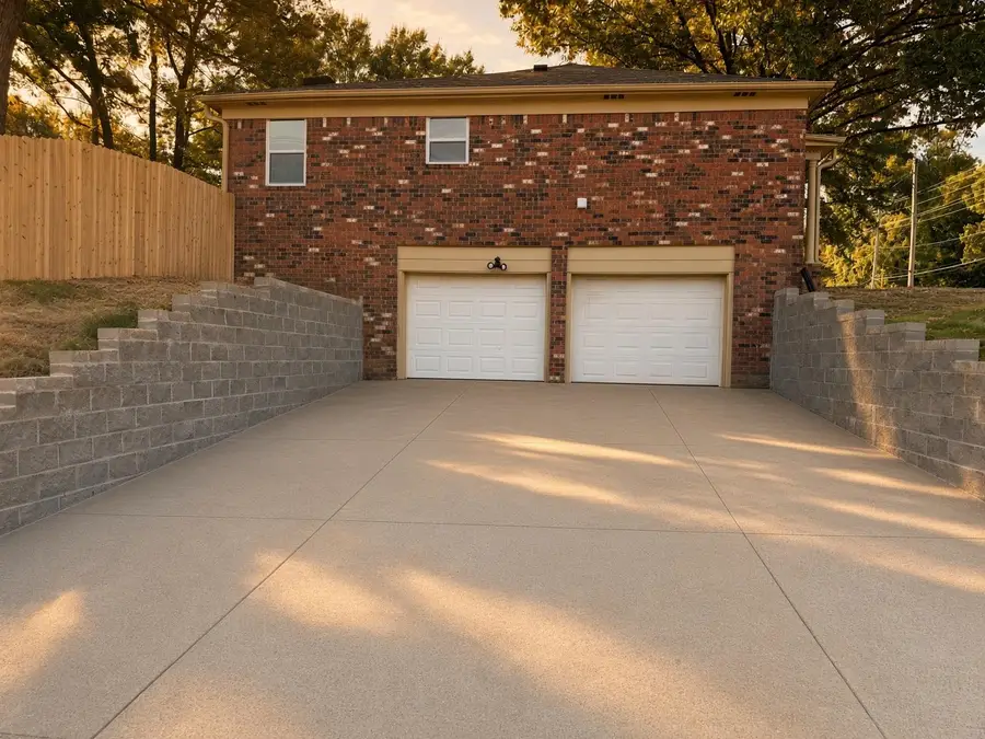 5235 BANBURY DR, Memphis, TN 38135 - #2
