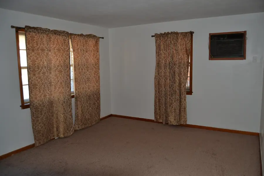 2556 FONTAINE RD, Memphis, TN 38106 - #2