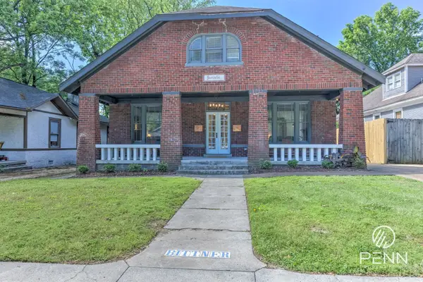 2033 YOUNG AVE, Memphis, TN 38104