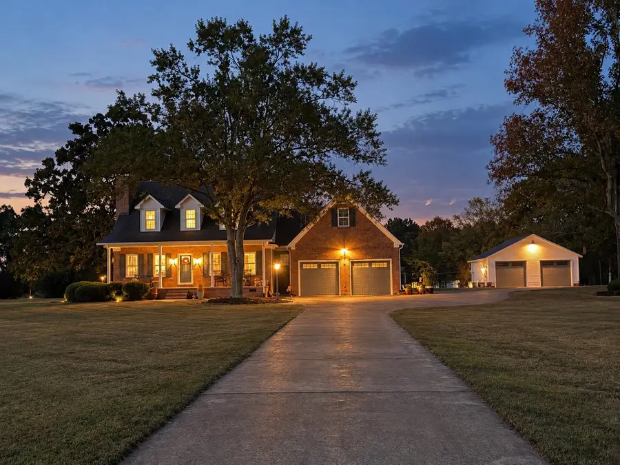 205 NELLIE LN, Savannah, TN 38372 - #2