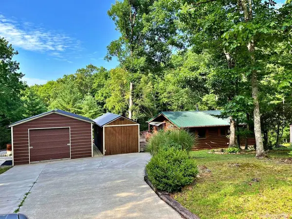 500 Old Furnace Road, Tellico Plains, TN 37385