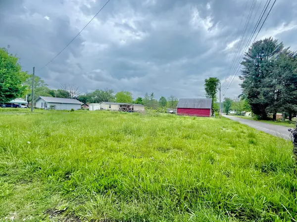 326 Church Street, Graysville, TN 37338