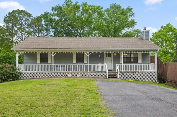 411 Meadow Green Drive, Ringgold, GA 30736