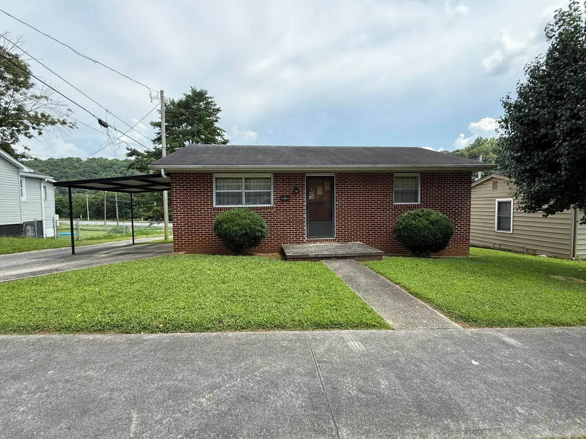 410 Clifty Street, Harriman, TN 37748 - #1