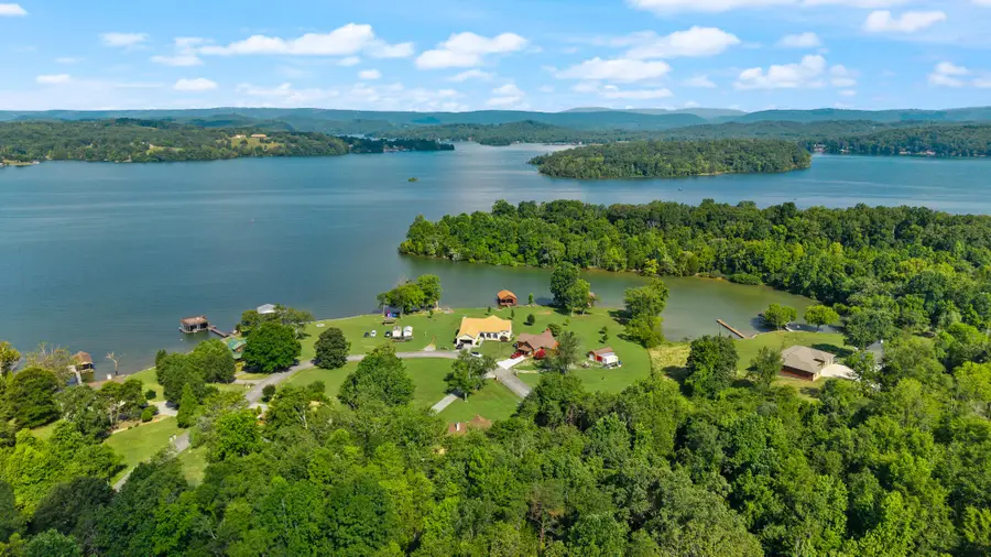 171 Cherokee Circle, Ten Mile, TN 37880 - Image #2