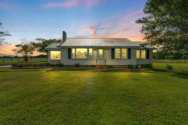 754 Chatata Valley Road Ne, Cleveland, TN 37323