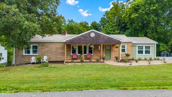 727 Southern Parkway, Athens, TN 37303