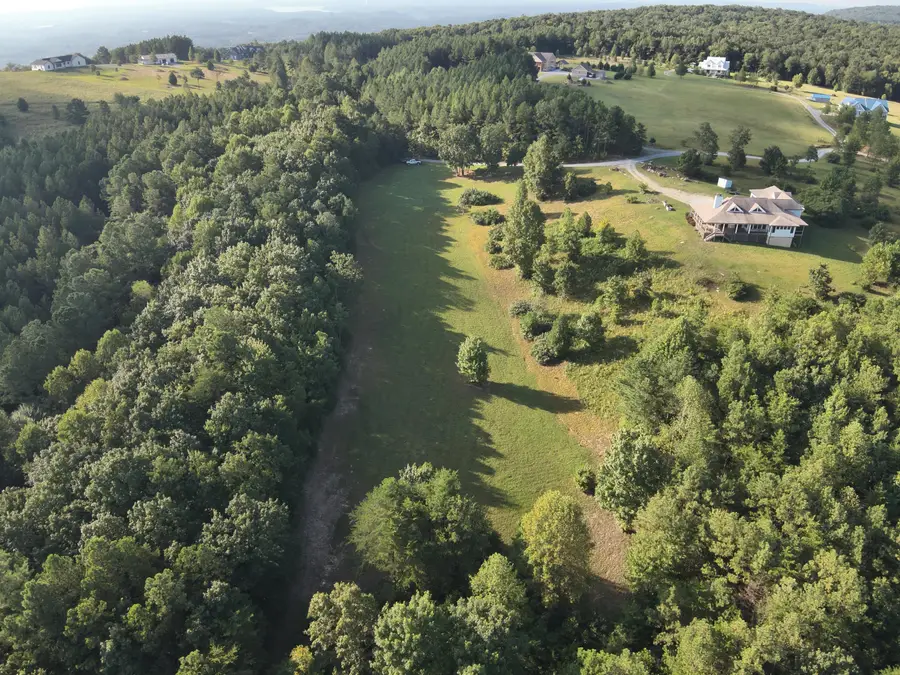 12315 Endless View, Flat Top Mountain, TN 37379 - Image #3