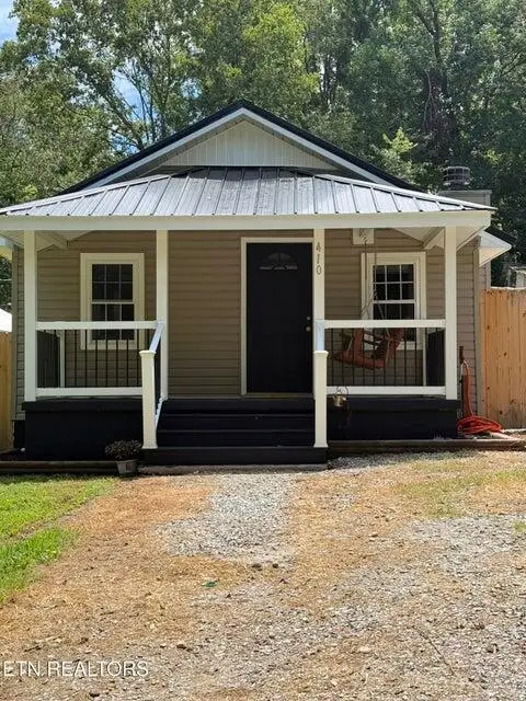 410 N Douglas Avenue, Rockwood, TN 37854