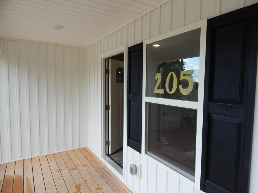 201 Kelsey Street, Etowah, TN 37331 - Image #3