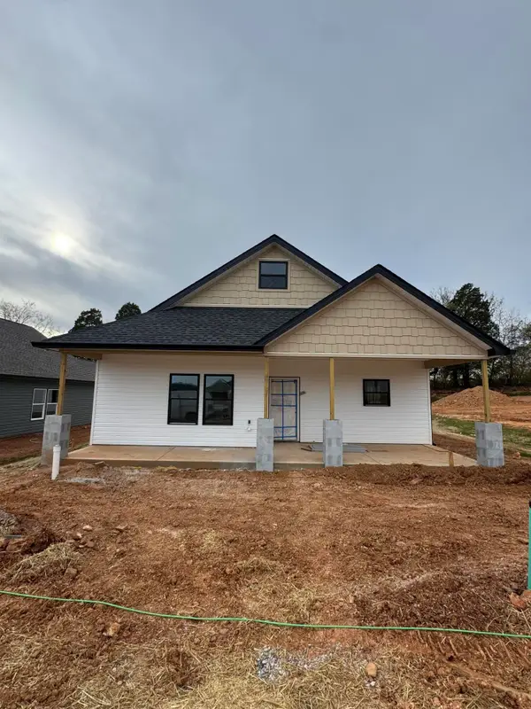 924 Stratford Avenue, Sweetwater, TN 37874