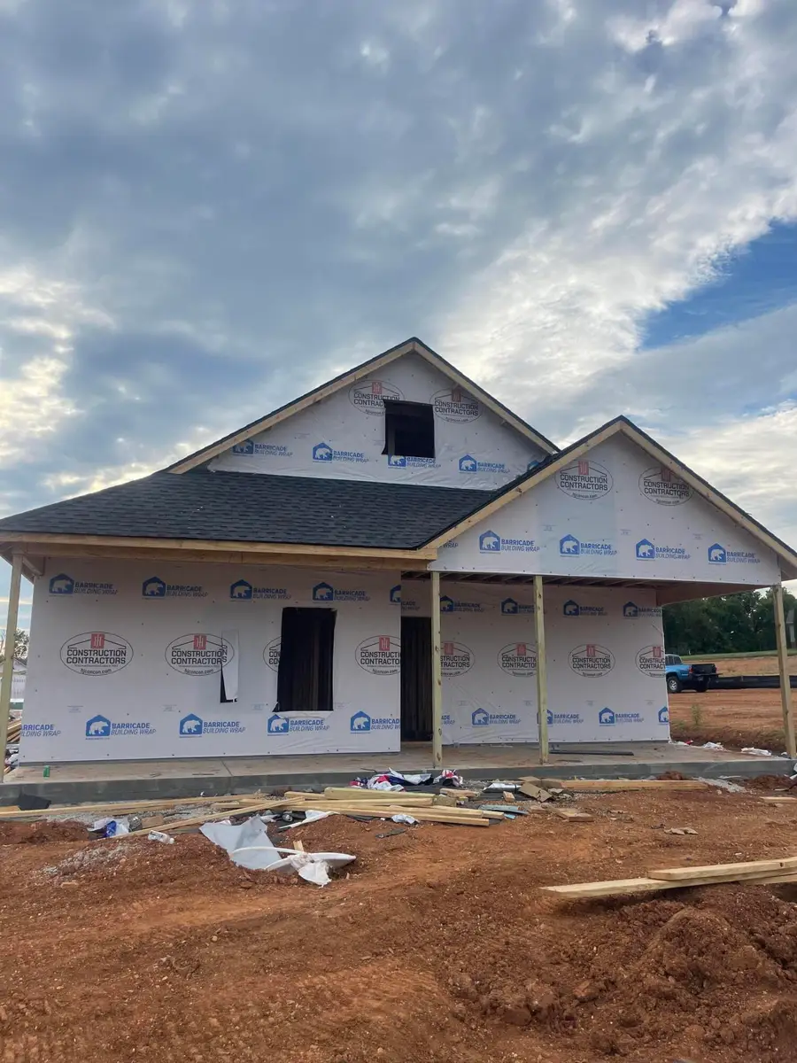 925 Stratford Avenue, Sweetwater, TN 37874 - Image #2