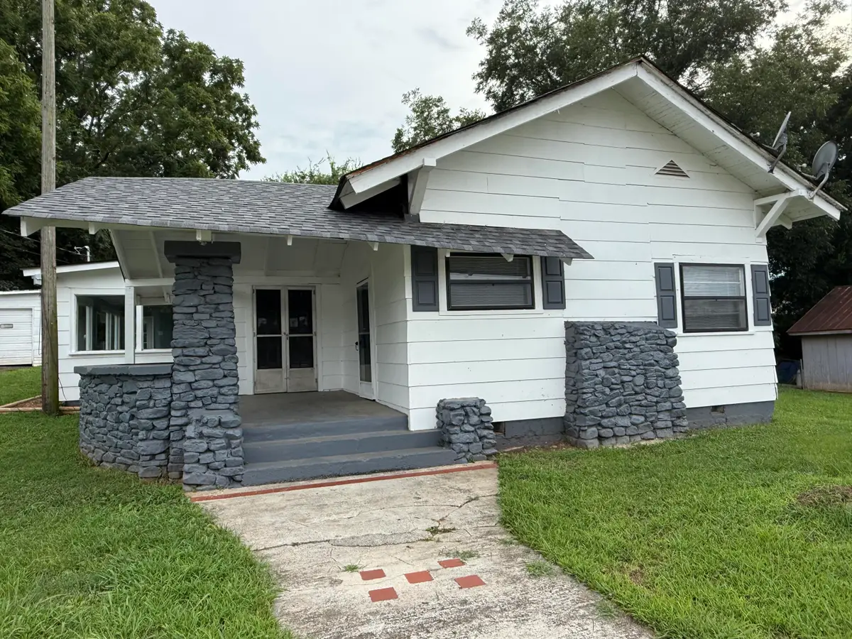 132 Commerce Street, Benton, TN 37307 - Image #1