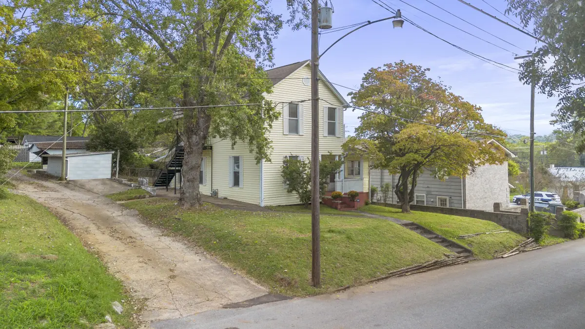 166 Biggs Street Street, Sweetwater, TN 37874 - Image #1