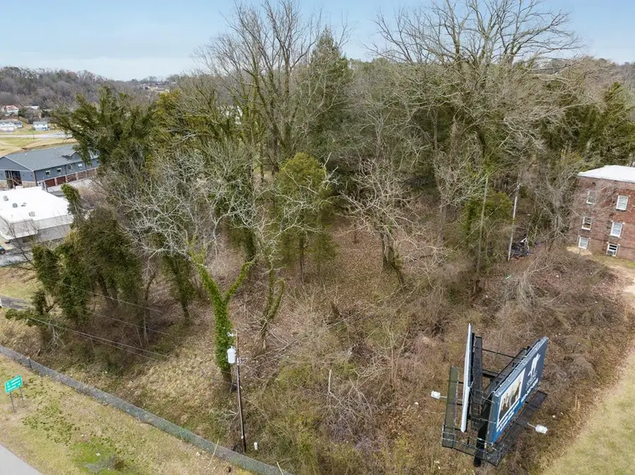 472 Chickamauga Drive, Dayton, TN 37321 - Image #3