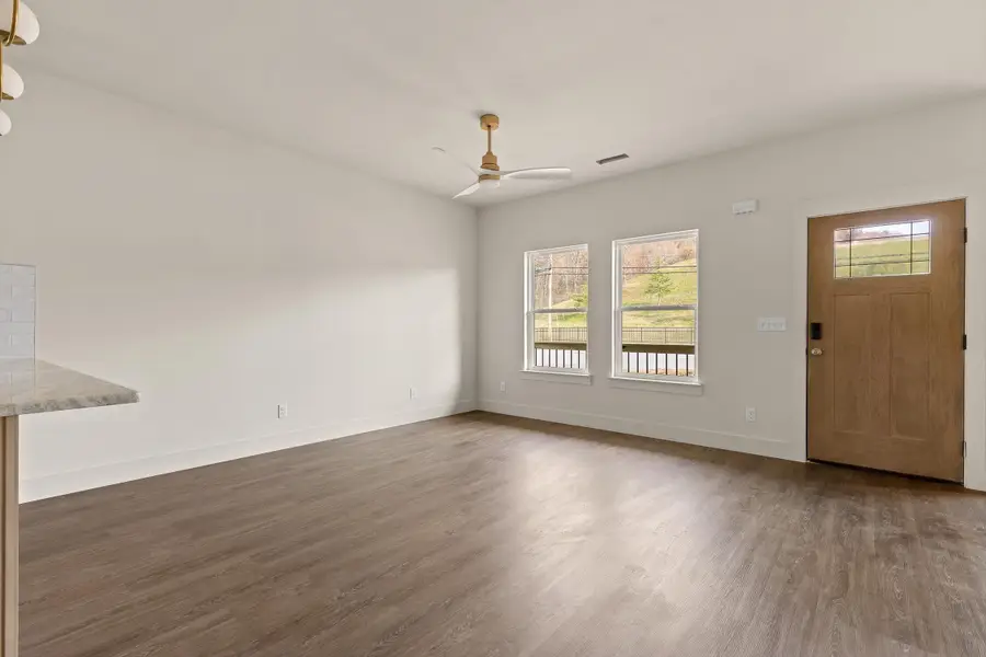 925 N Chamberlain Avenue, Chattanooga, TN 37406 - #2