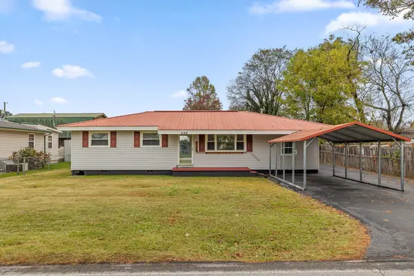 599 Steele Road, Rossville, GA 30741