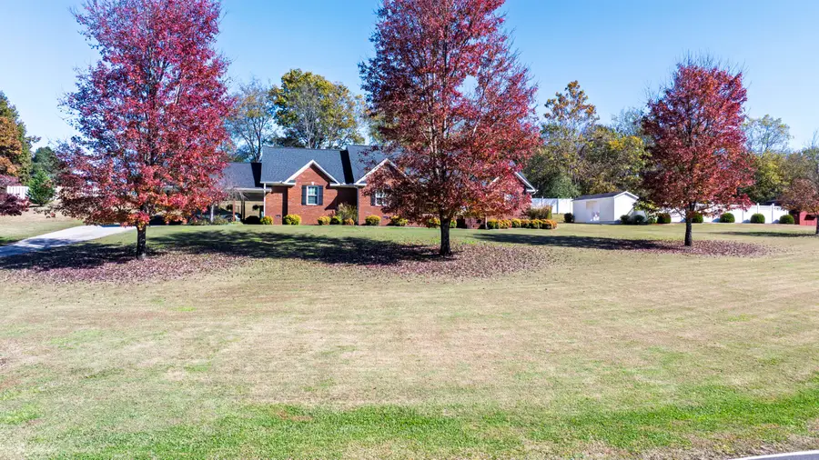 201 Twin Meadows Drive, Dayton, TN 37321 - Image #2