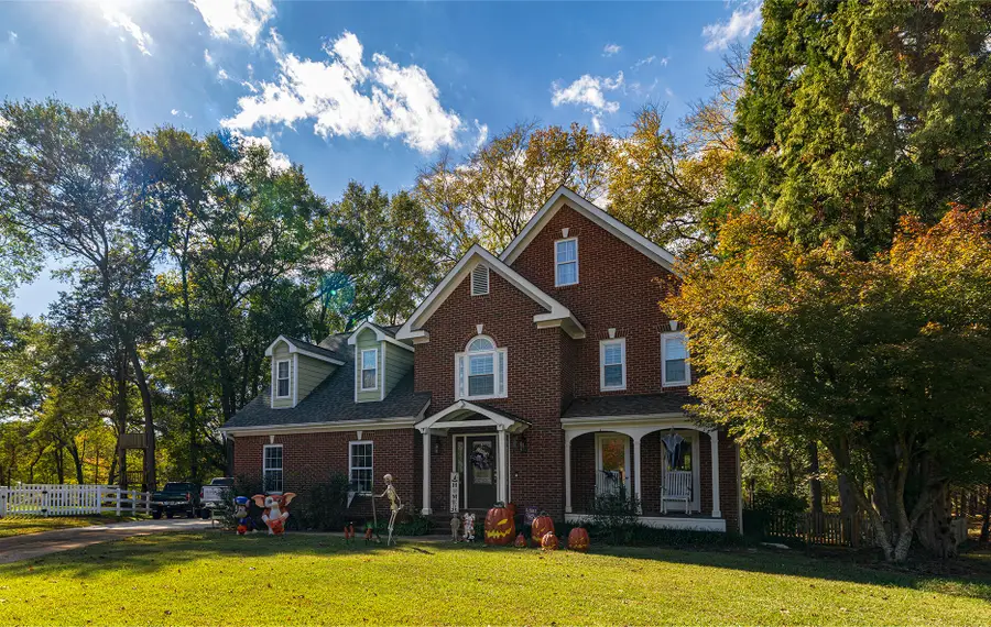 3000 Prestons Station Drive, Hixson, TN 37343 - #2
