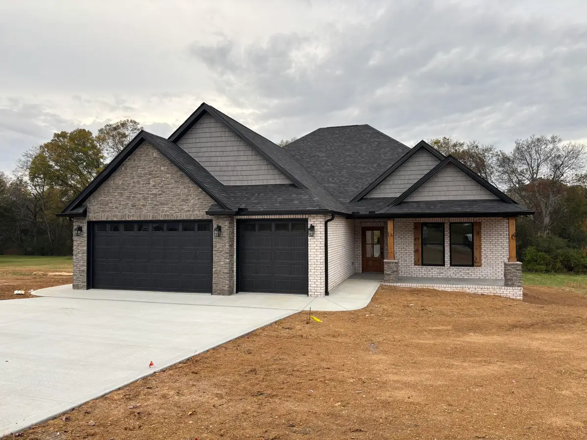 130 Old Hickory Circle, Madisonville, TN 37354 - Image #1