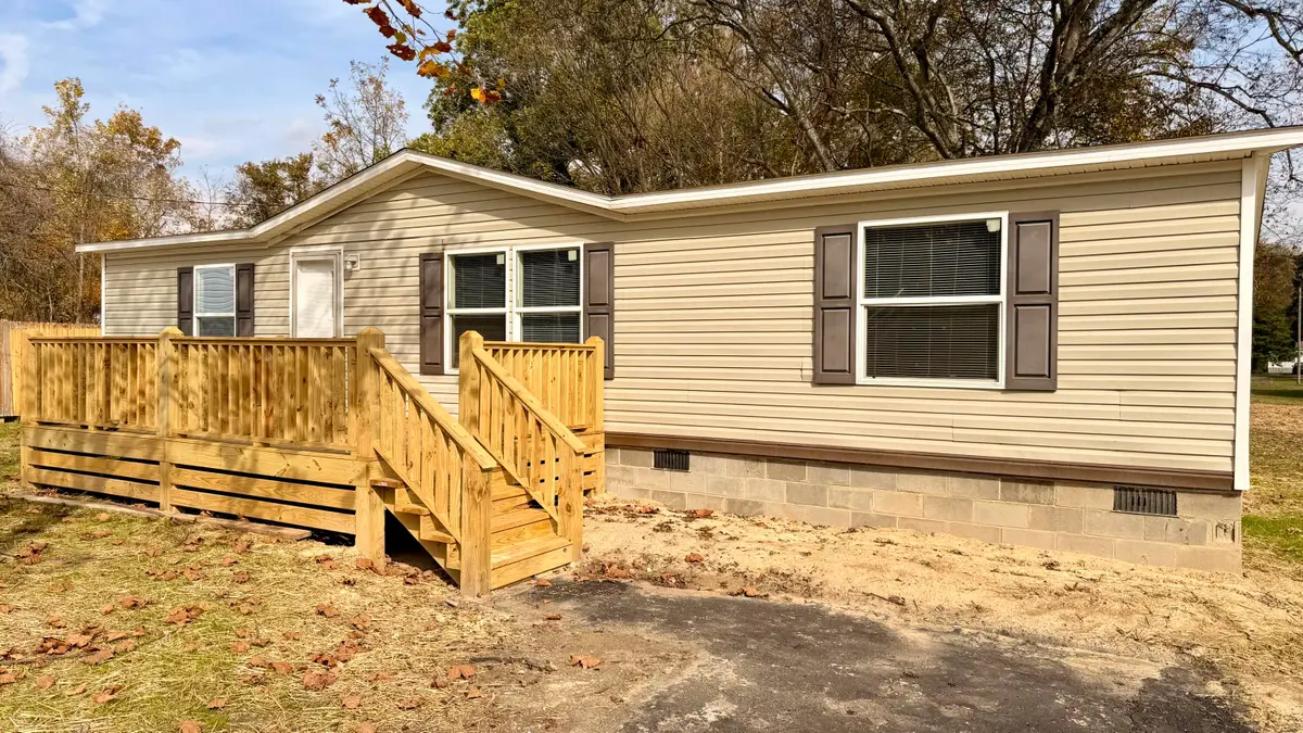 662 Piccadilly Avenue, Spring City, TN 37381 - Image #1