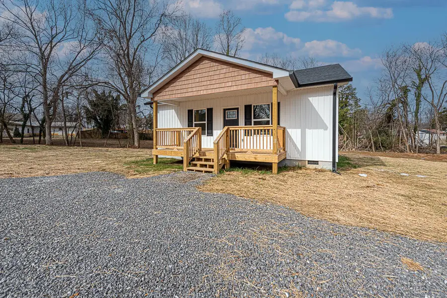 430 Englewood Road, Madisonville, TN 37354 - Image #2