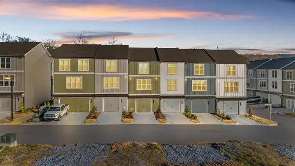 220 Asbury Oak Lane, Chattanooga, TN 37419