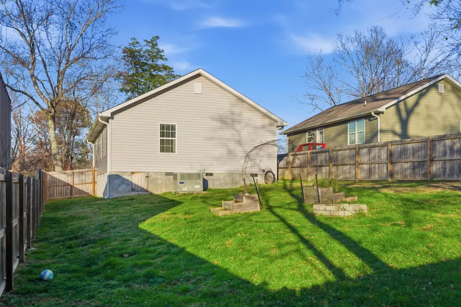 908 28th Street Se, Cleveland, TN 37323 - Image #2